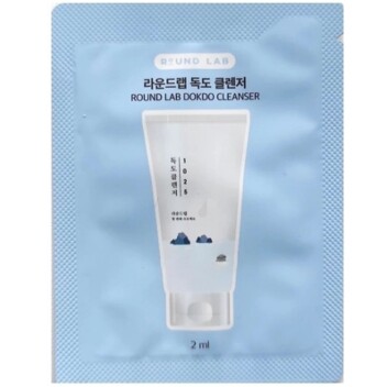 [ROUND LAB] Увлажняющая очищающая пенка для лица (пробник) 1025 DOKDO CLEANSER 2 мл
