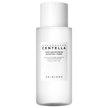 [SKIN1004] Мягкий осветляющий тоник с центеллой Madagascar Centella Tone Brightening Boosting Toner, 210 мл