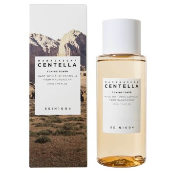 [SKIN1004] Мягкий отшелушивающий тоник с центеллой Madagascar Centella Toning Toner, 210 мл